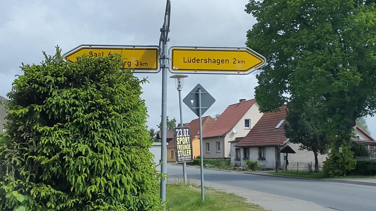 Fewo Am Saalerbodden Bartelshagen  Ngoại thất bức ảnh